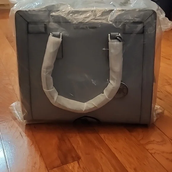 Michael Kors Dillon Satchel In Pale Blue - Picture 5 of 5